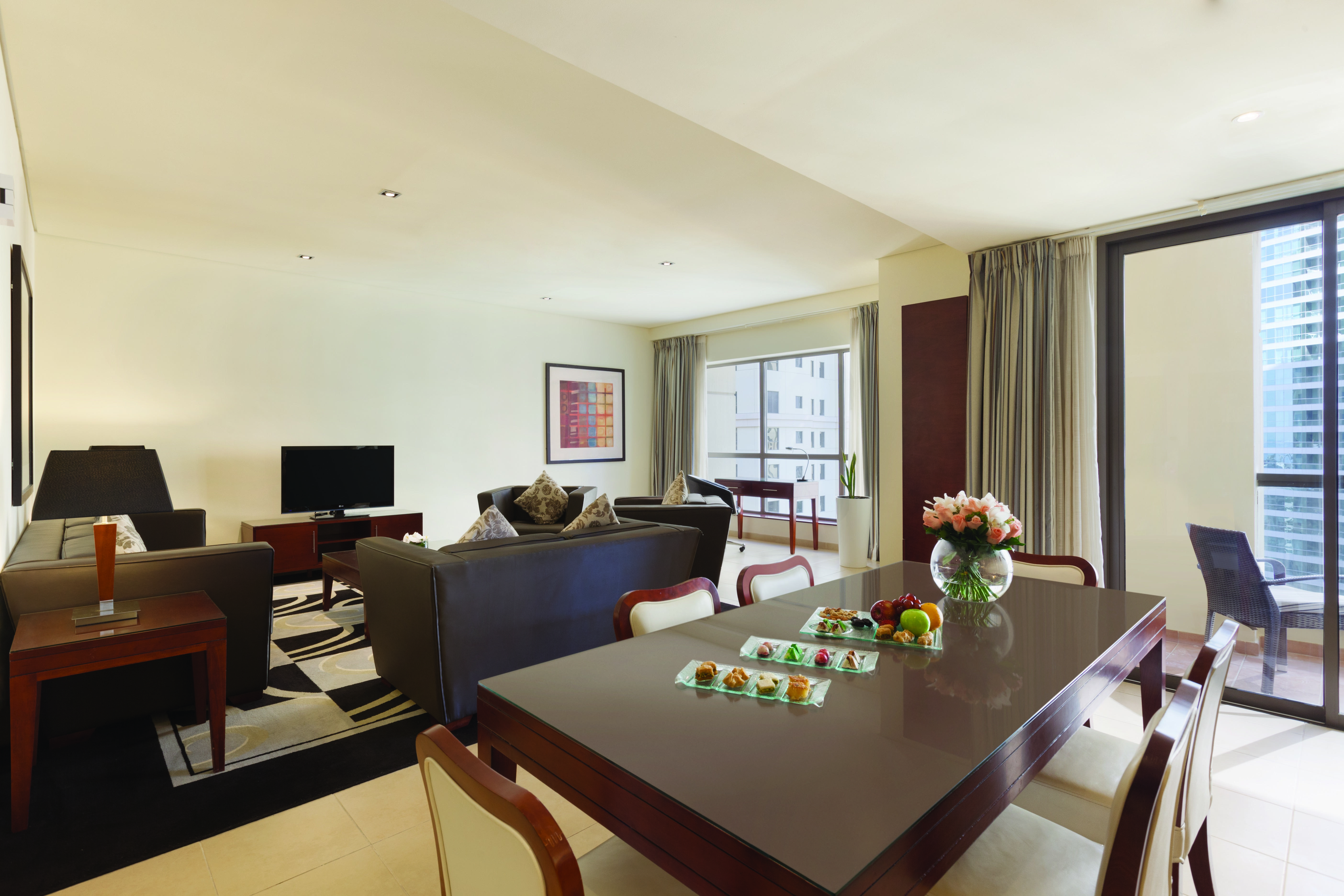 Ramada Plaza Jumeirah Beach Dubai Exterior foto