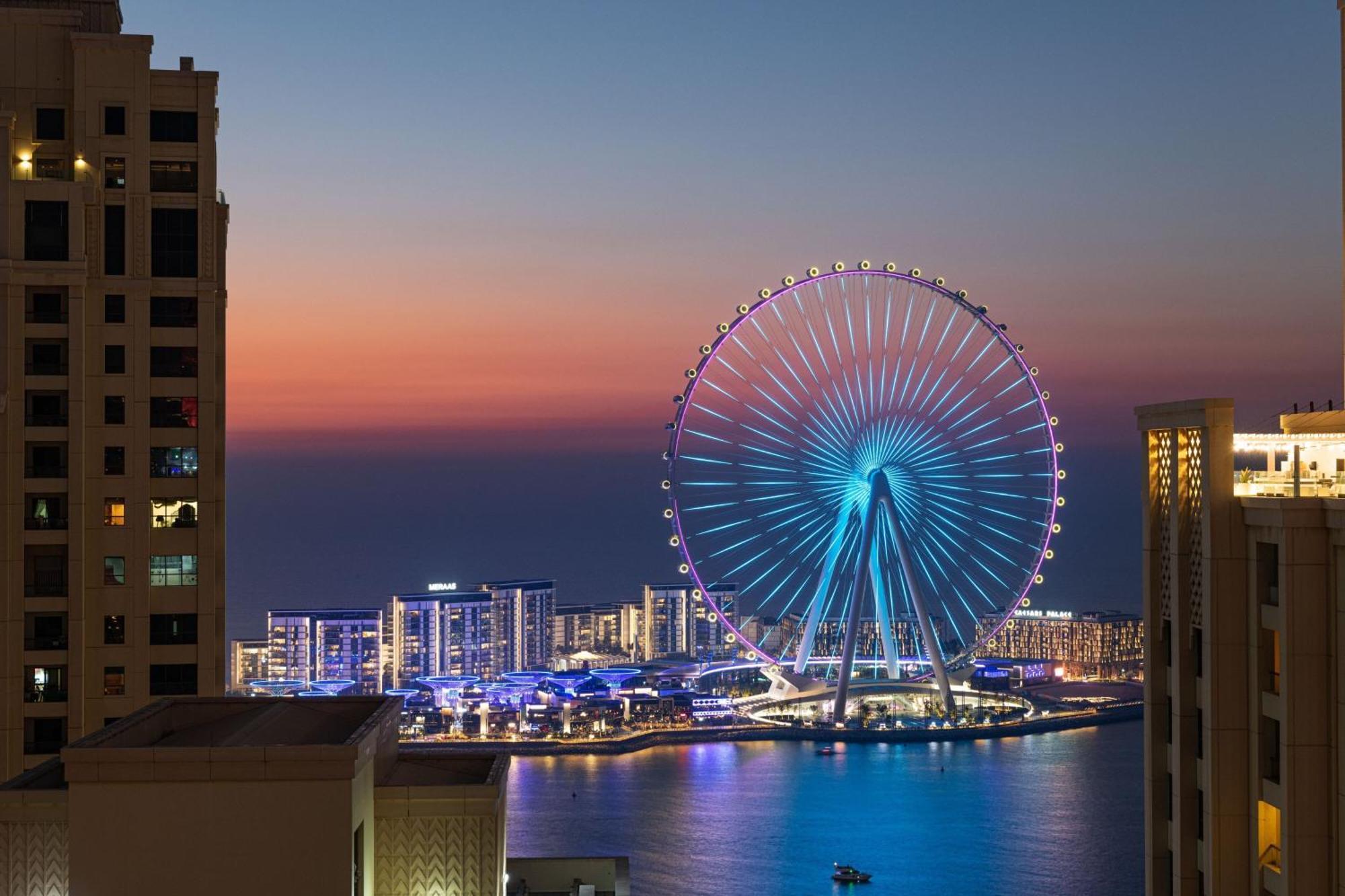 Ramada Plaza Jumeirah Beach Dubai Exterior foto
