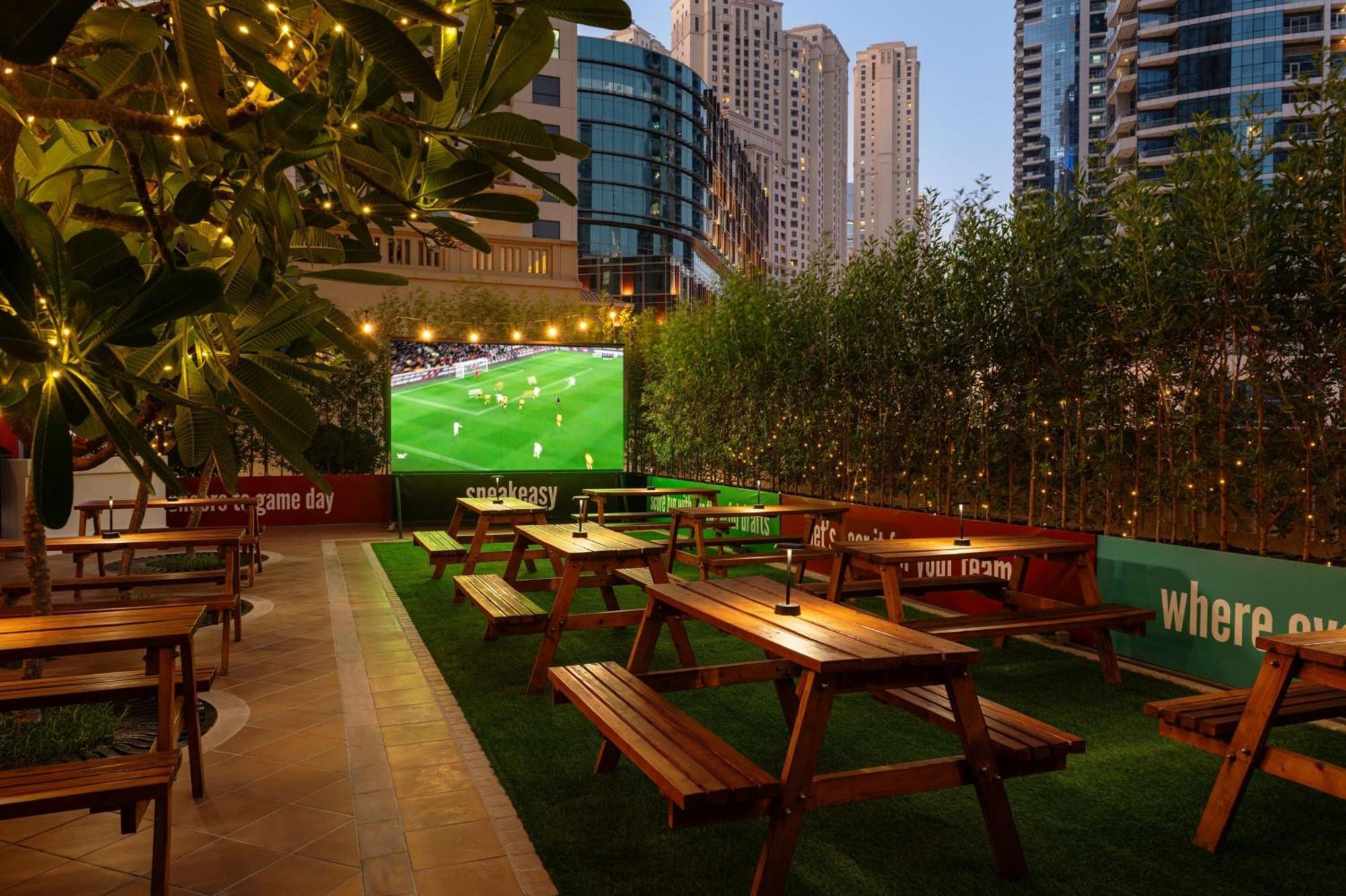 Ramada Plaza Jumeirah Beach Dubai Exterior foto