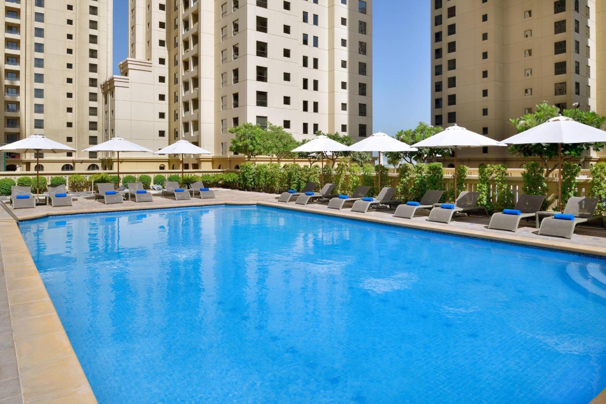 Ramada Plaza Jumeirah Beach Dubai Exterior foto